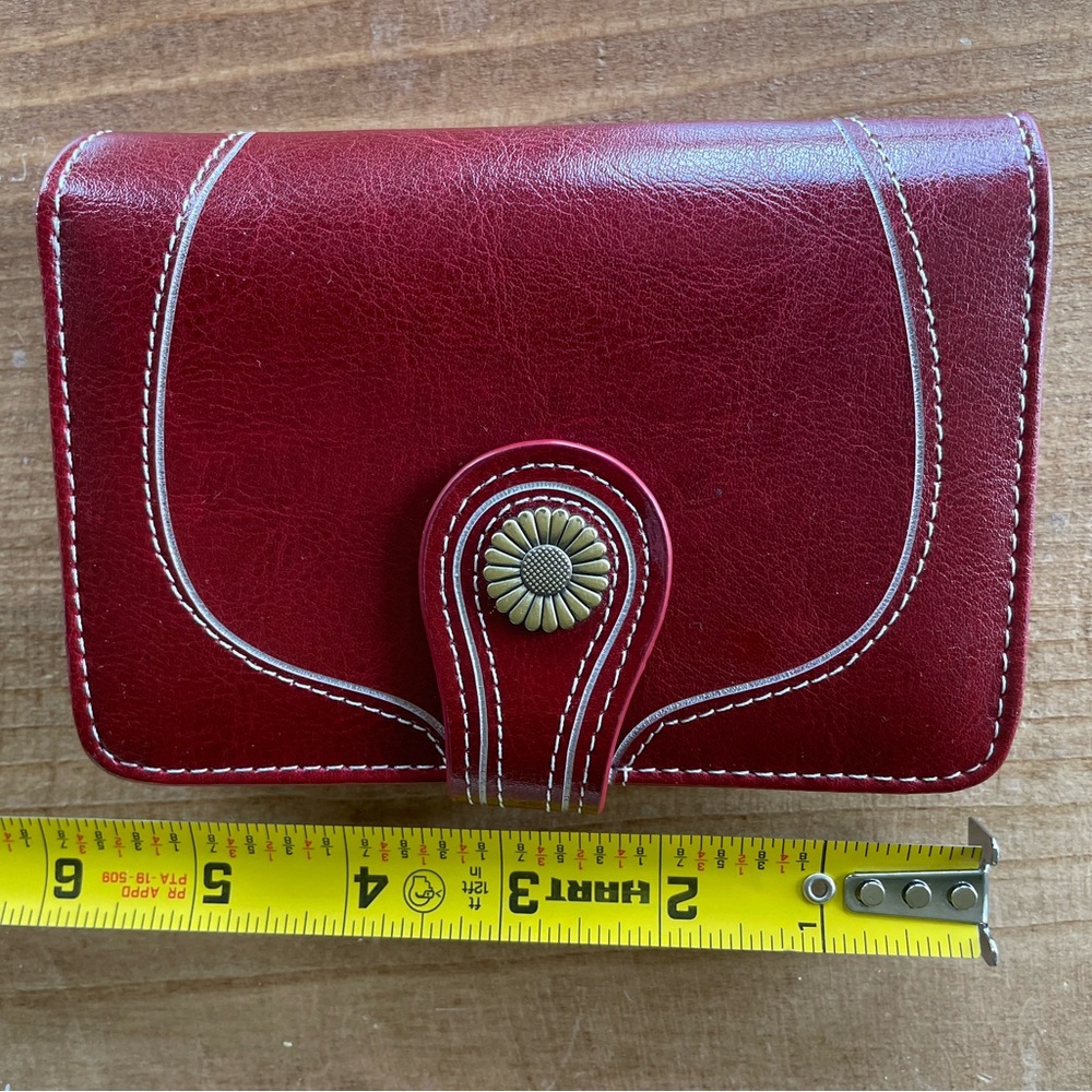 $⬇️ SENDEFN Red Leather Wallet with Floral Button. Excellent condition! - Picture 8 of 10